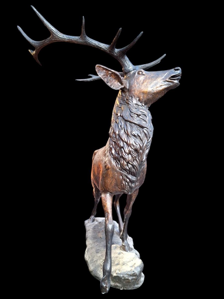 A bronze decorative antler.