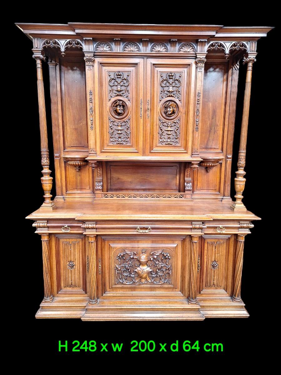 A High quality Renaissance style walnut cabinet.