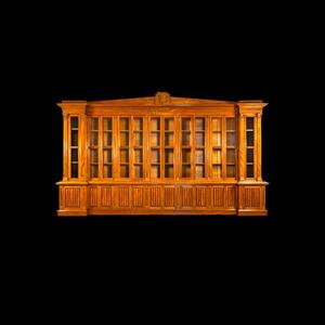 A very impressive and monumental 19 century Irish bookcase in Mahogany.