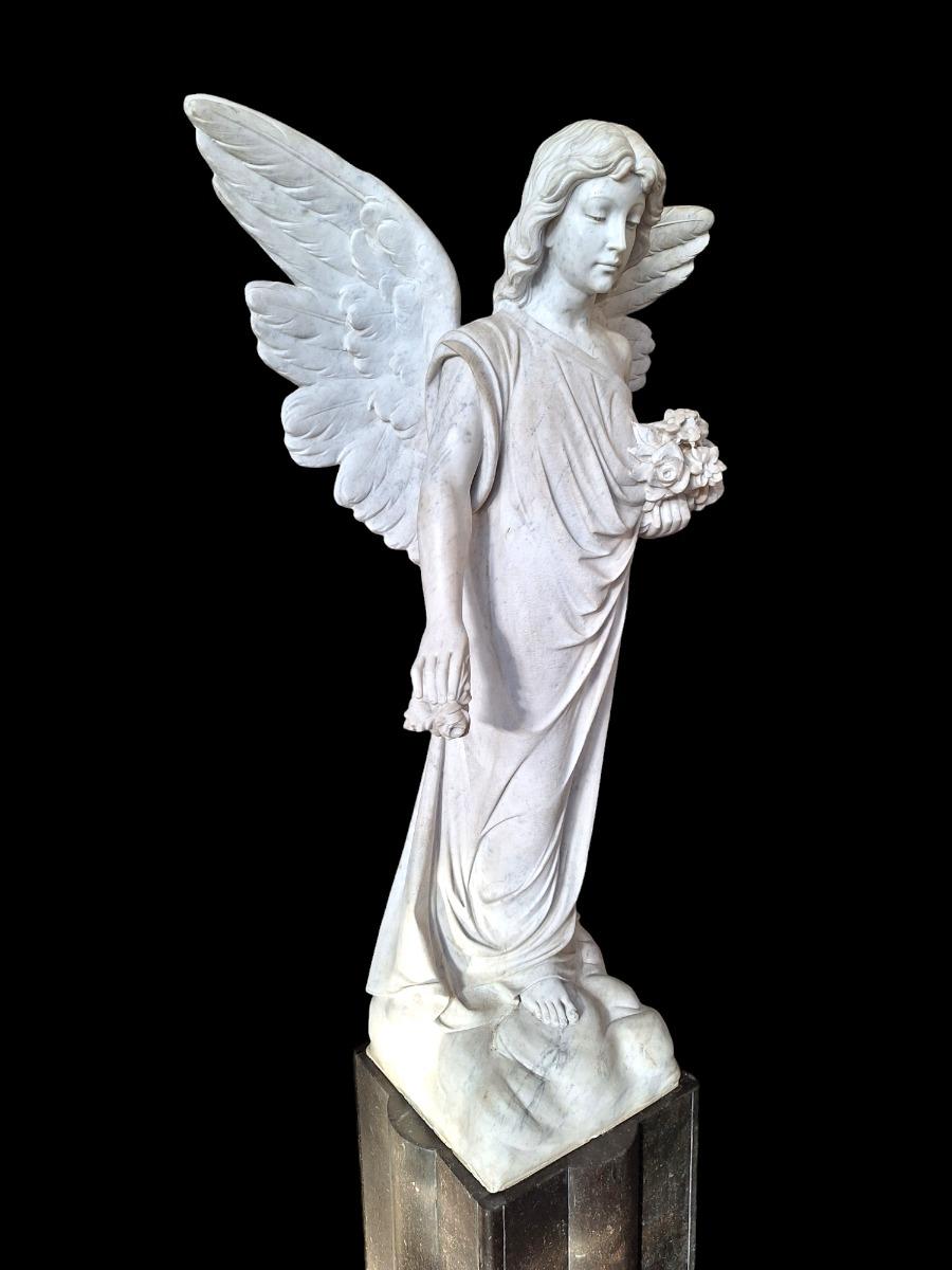 A white marble angel.