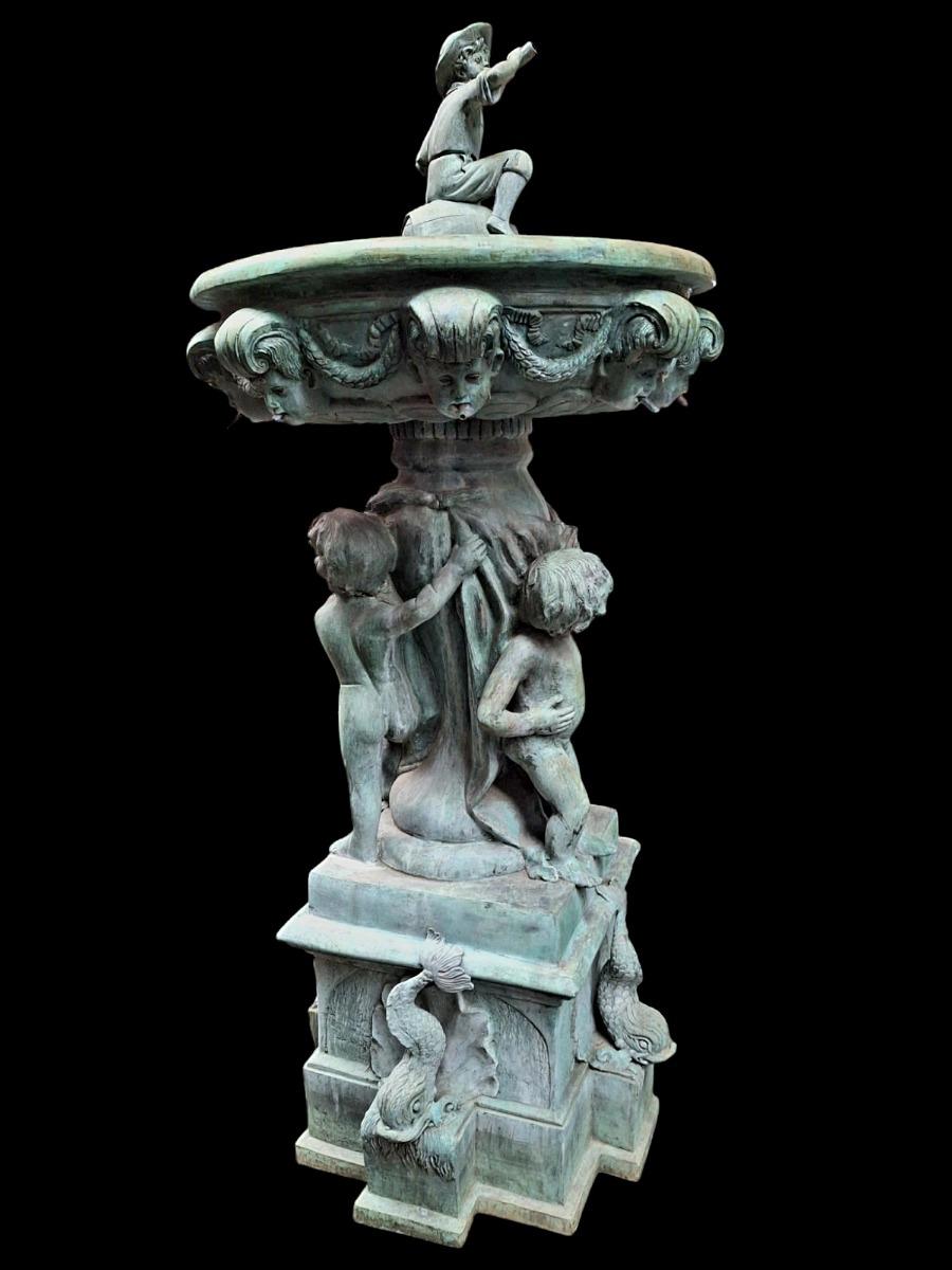 Bronze fountain 