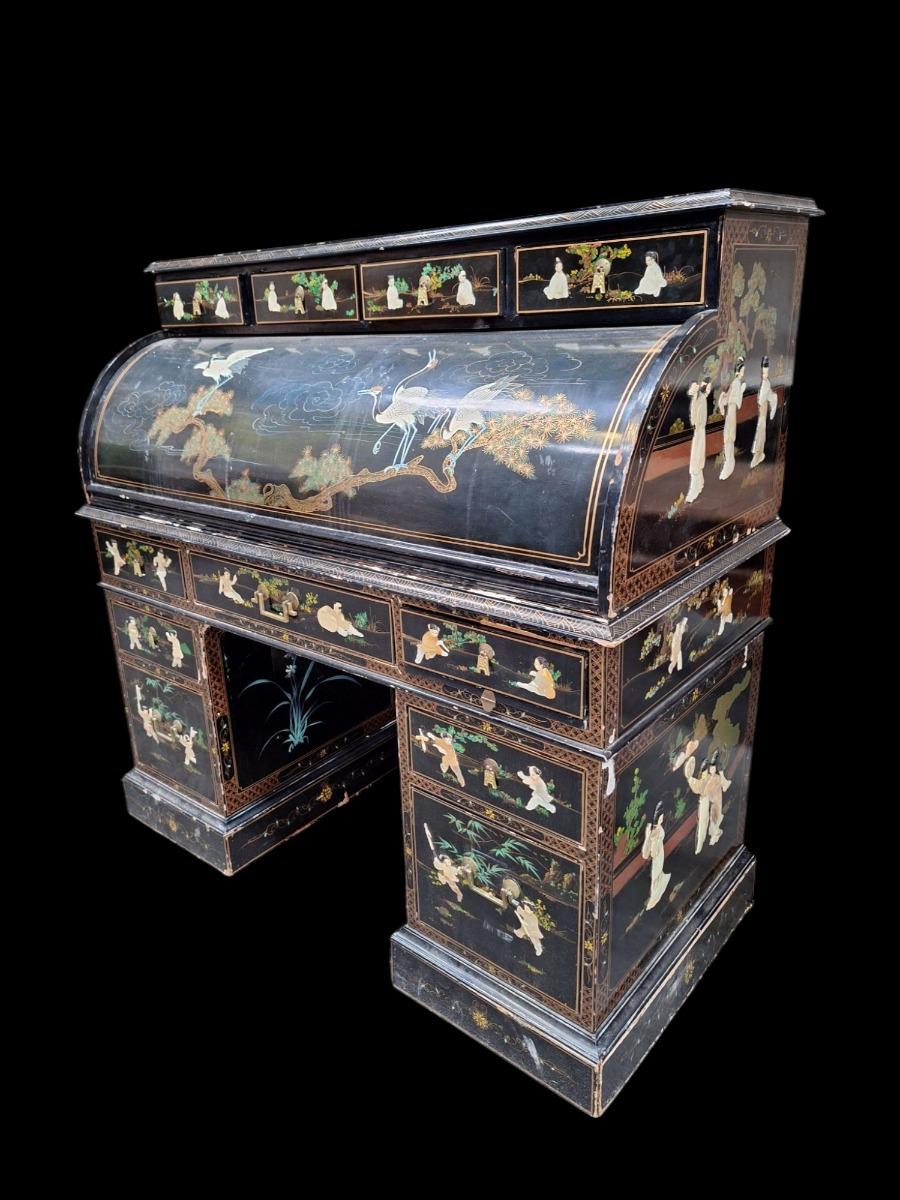 Chinese lacquered cylinder bureau