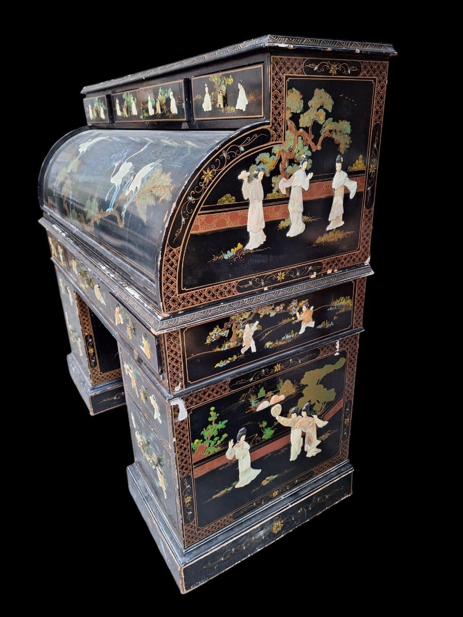 Chinese lacquered cylinder bureau