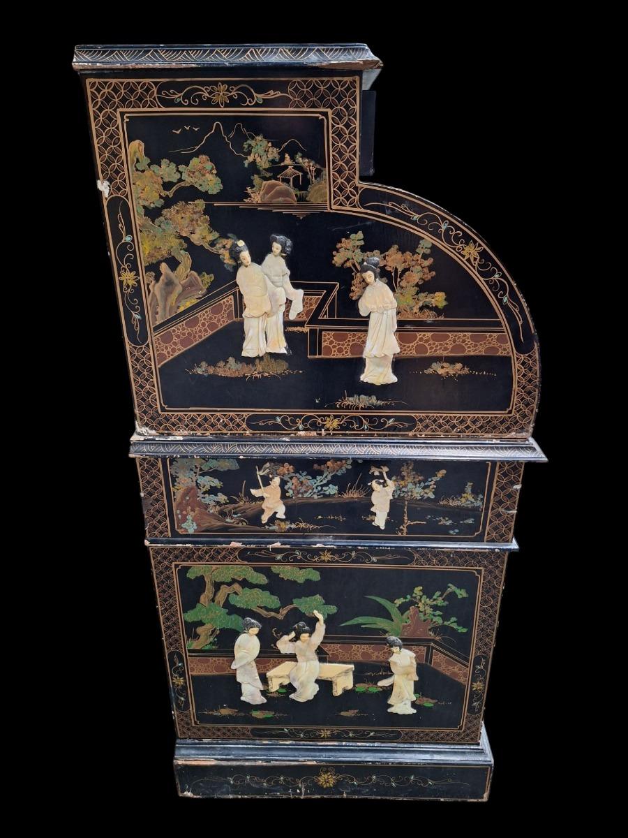 Chinese lacquered cylinder bureau