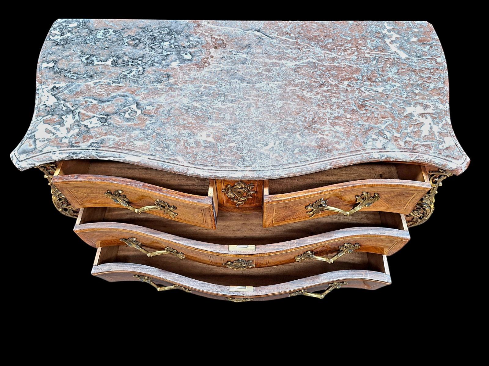 Commode Louis XV style marquetry