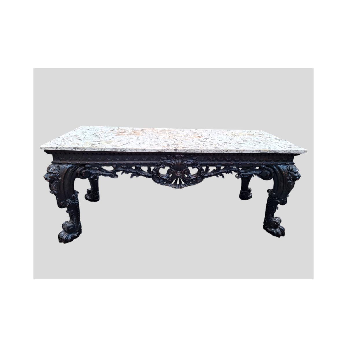 Exceptional and richly carved Console table 